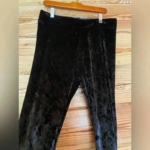 Target Mossimo Supply Co. crushed velvet black leggings size large - Picture 4 of 5